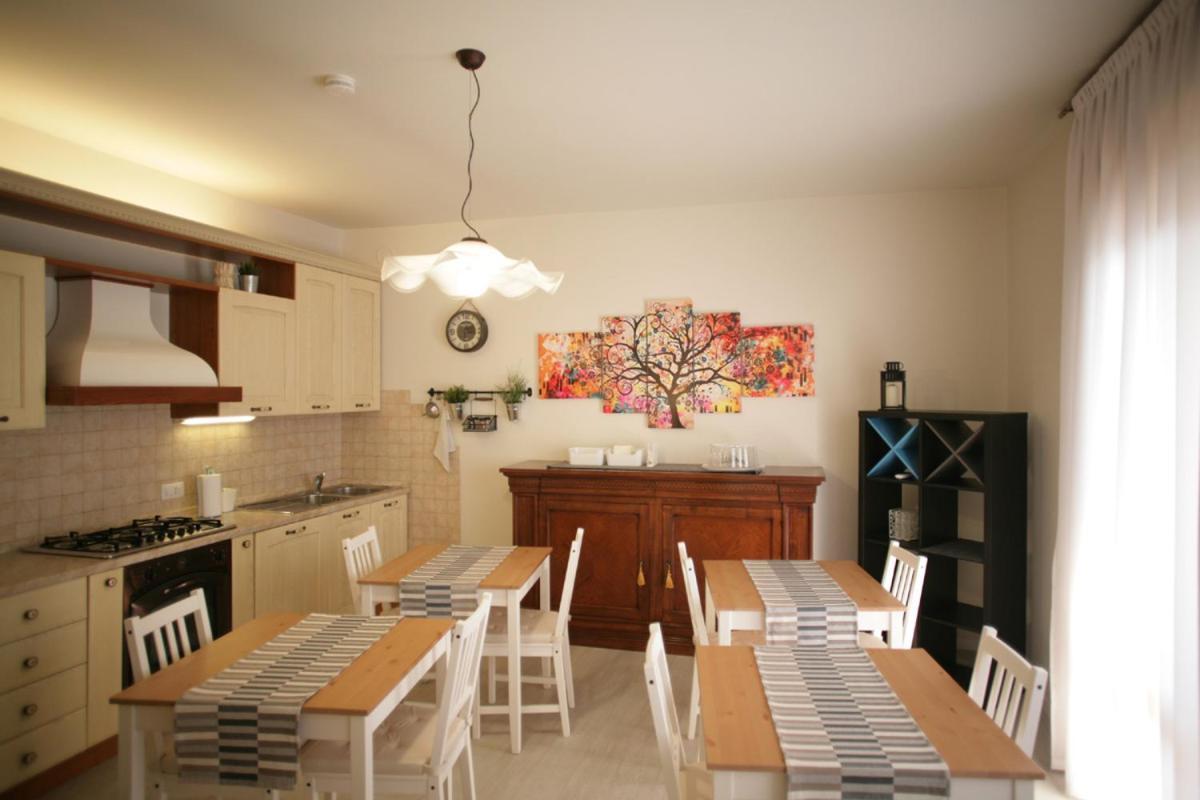 Melograno Rooms B&B Brogliano Экстерьер фото